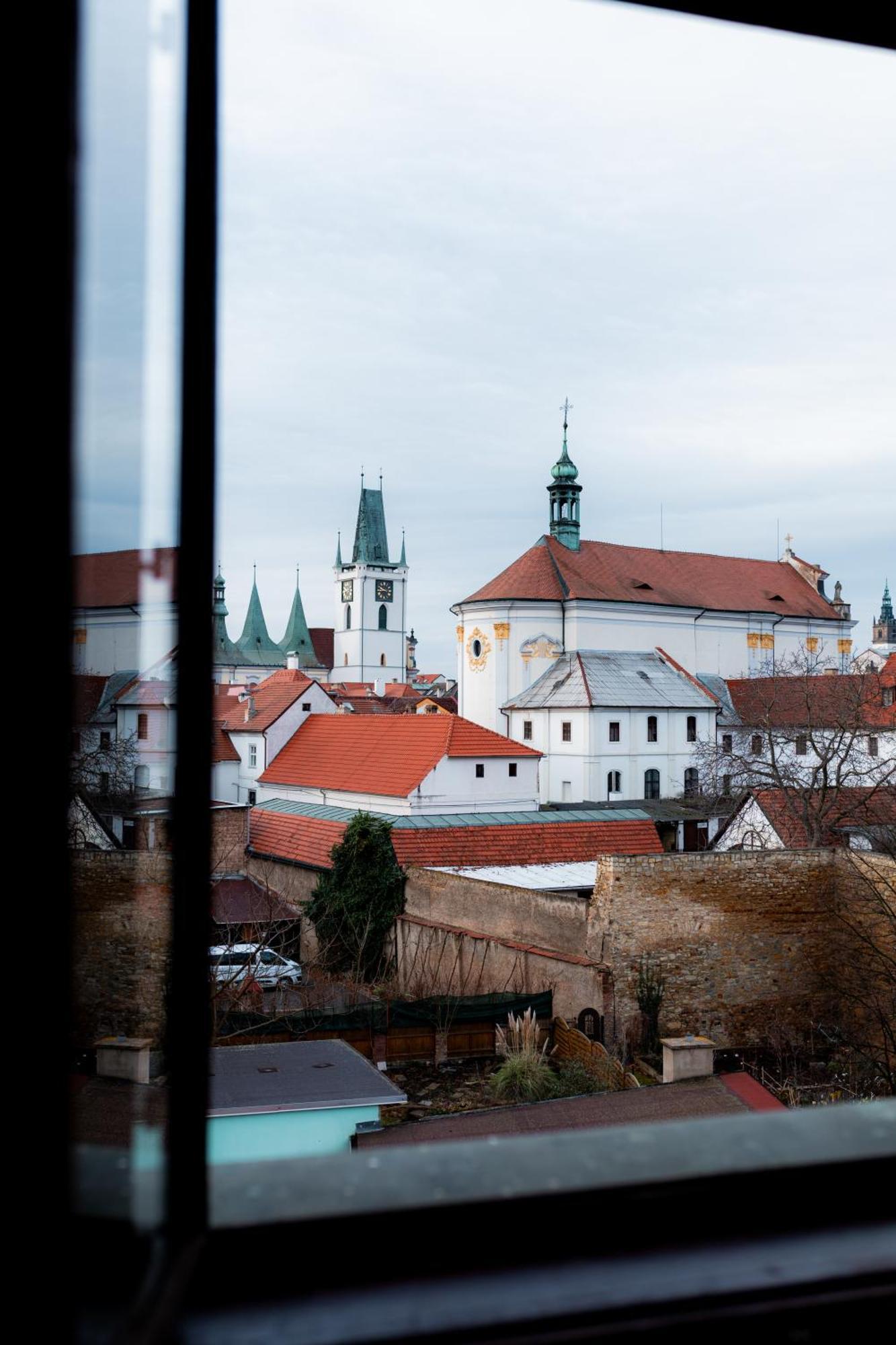 Hotel Apollon Litoměřice エクステリア 写真